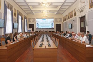НОПРИЗ провел круглый стол по вопросам независимой оценки квалификации в Санкт-Петербурге